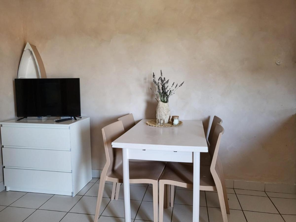 Apartments Grgic Нівице Екстер'єр фото